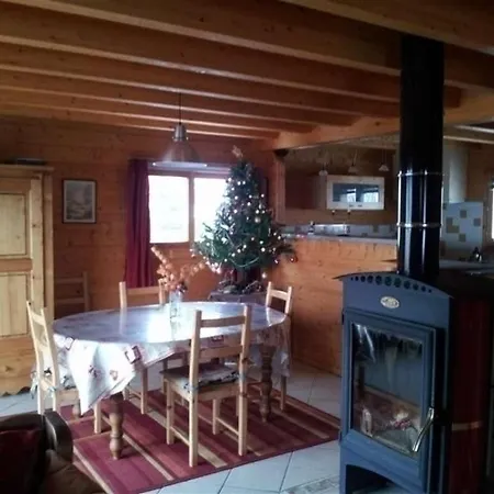 House Chalet Maradri Auris